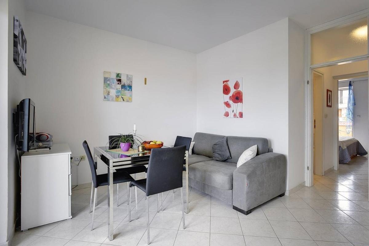 Apartment Mirna เปรมันตูรา ภายนอก รูปภาพ